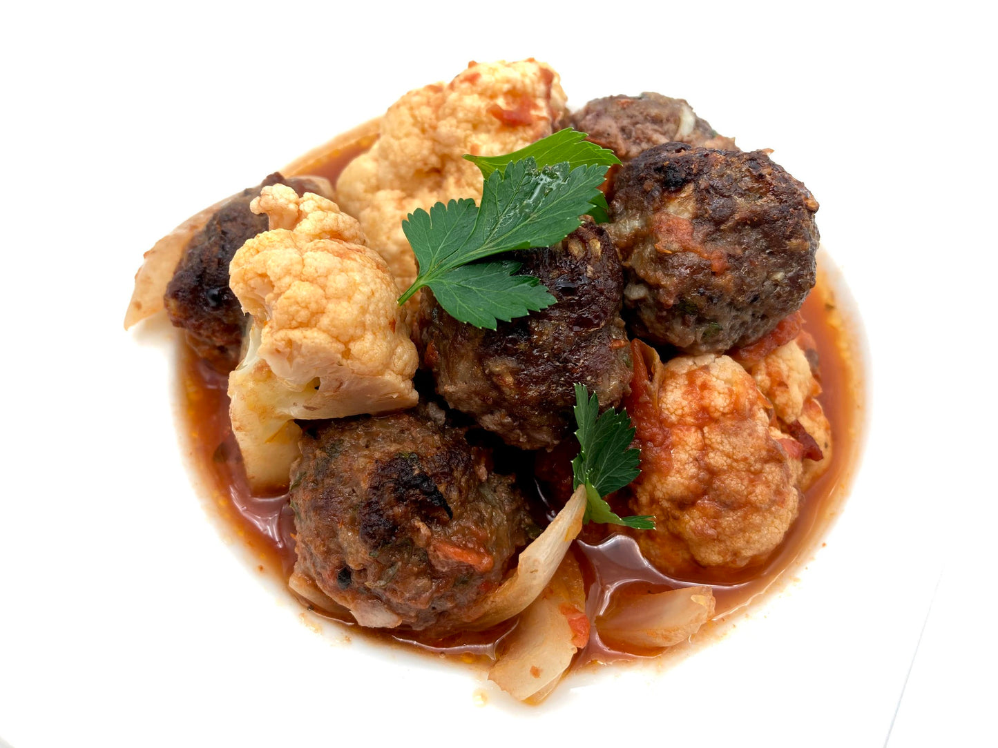 Fresh Meatball with Cauliflower in Tomato Sauce