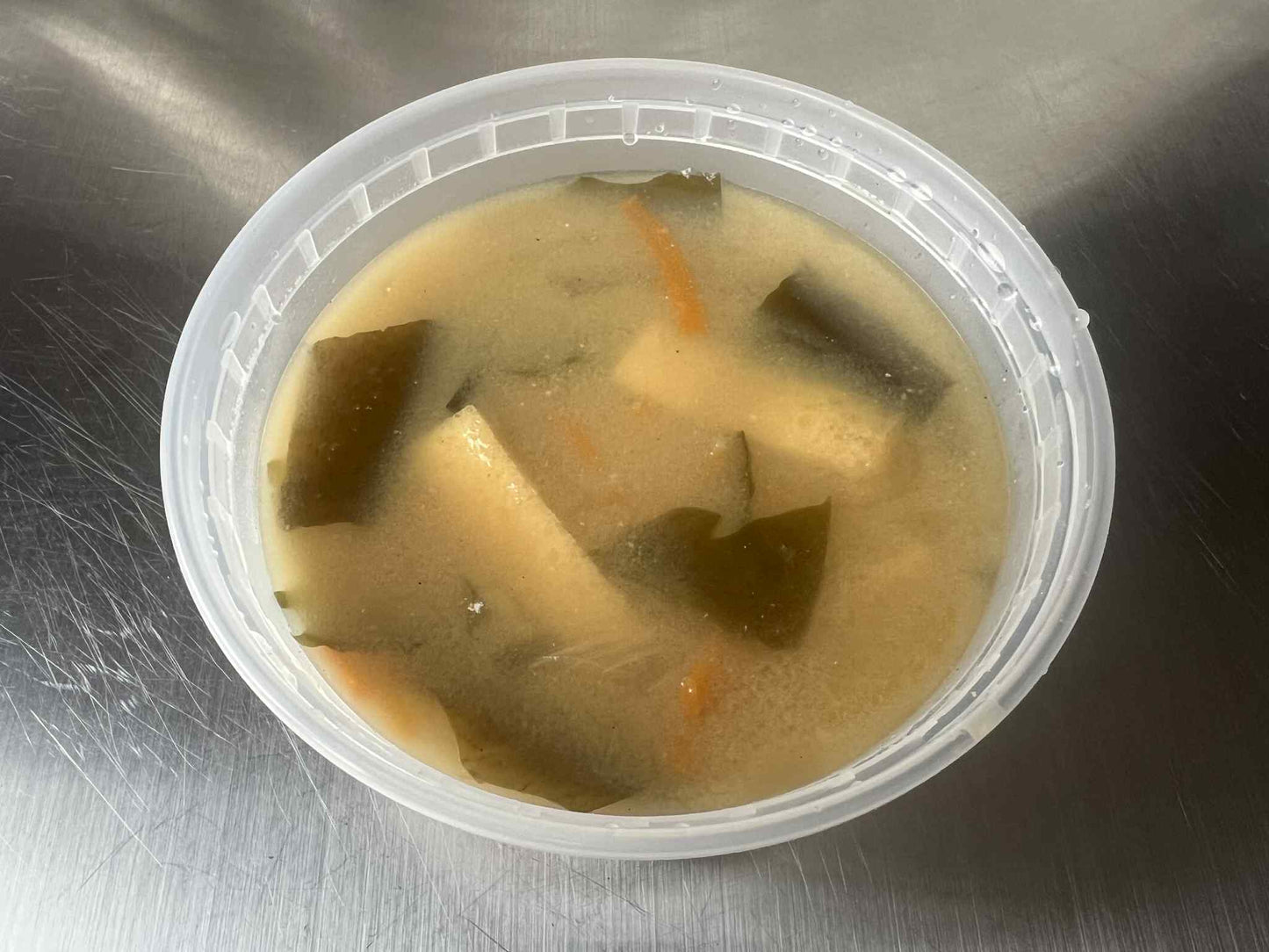 お揚げの味噌汁