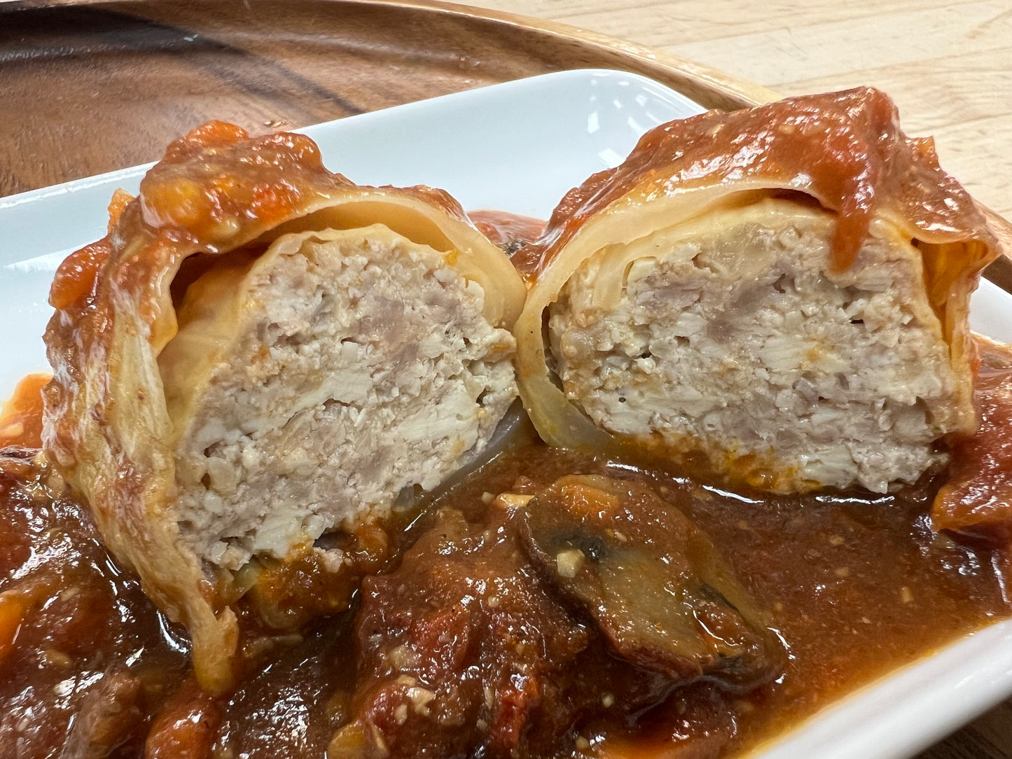 (S)Frozen Stuffed Napa Cabbage in Mushroom Sauce 6pcs